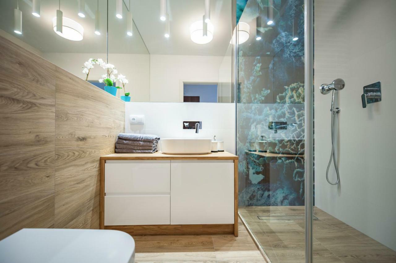 Unique 3City Apartments - Sea Apartment 格但斯克 外观 照片